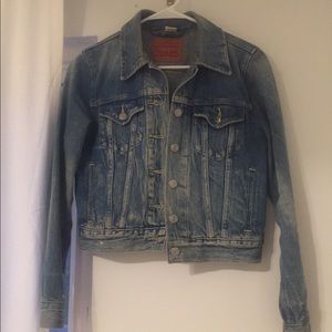 Levi’s Size Small Washed Denim Jacket